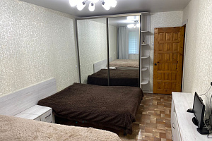 2х-комнатная квартира Генерала Ивлиева 33