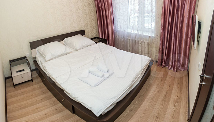 1-комнатная квартира Прокопия Артамонова 13 в Тюмени - фото 1