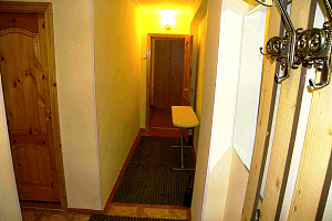 Квартиры Анапы с бассейном, 2х-комнатная  Крымская 81 с бассейном - цены