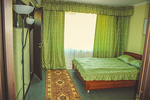 Квартиры Бийска 3-комнатные, "Аэлита" 3х-комнатная - снять