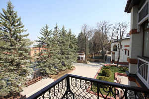 Отели Кисловодска с балконом, "Шаляпинъ" с балконом - забронировать номер