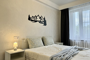 3х-комнатная квартира Урицкого 38