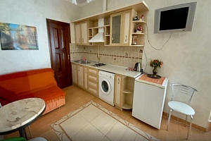 Квартиры Ялты с размещением с животными, квартира-студия Игнатенко 2 с размещением с животными - цены