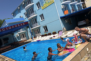 Отели Лермонтово с бассейном, "Ellas_Palaсe" с бассейном - фото