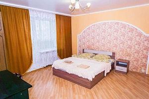 Гостиницы Тамбова на набережной, 2х-комнатная Чичканова 79Б на набережной