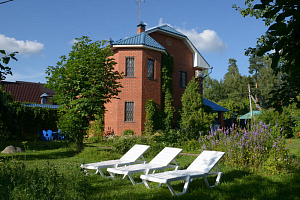 Дома Зеленограда с бассейном, "Дедёшино Кантри Хаус" с бассейном - фото