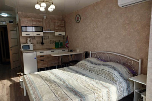 Снять квартиру в Феодосии посуточно в сентябре, квартира-студия Калинина 33 - фото