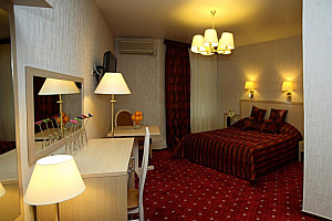 Мини-отели Новосибирска, "Тихая площадь" мини-отель мини-отель - забронировать номер
