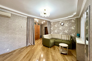 Квартира в , 2х-комнатная Навагинской 16 - фото