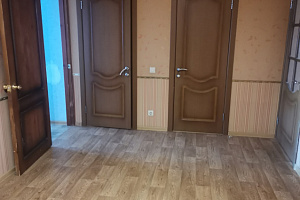 3х-комнатная квартира Набережная Озера 26 в Томске 12