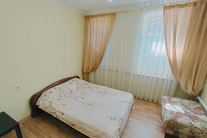 Квартира в , 2х-комнатная Комсомольская 226 - фото