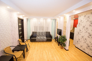 2х-комнатная квартира Кирова 22 эт 4