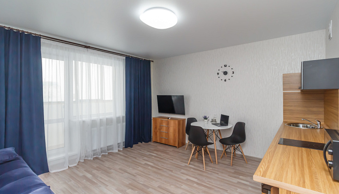 2х-комнатная квартира Доватора 1 в Челябинске - фото 1