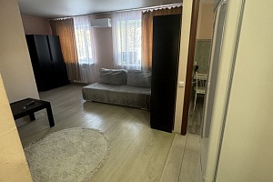 2х-комнатная квартира Луначарского 57