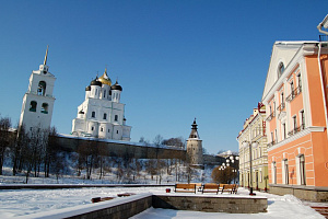 Гостиницы Пскова рядом с ЖД вокзалом, "Золотая набережная" у ЖД вокзала - раннее бронирование