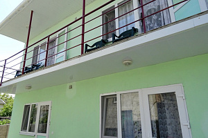 Отель в , Комарова 28