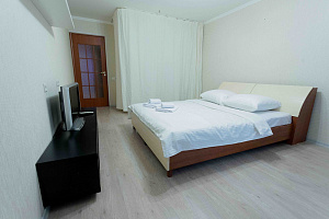 Гостиницы Тюмени на набережной, 2х-комнатная Пермякова 69к2 на набережной - раннее бронирование