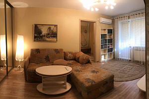 Квартиры Кемерово на месяц, "Современная в Центральном Районе" 2х-комнатная на месяц