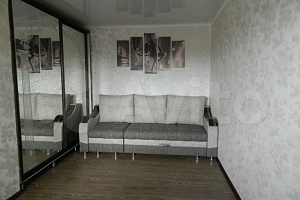Квартира в , 2х-комнатная Персиянова 131 - фото