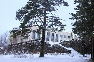 Гостиница в Оленегорске, Высокий 1 - фото