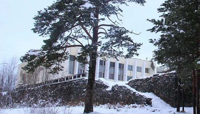 Гостиница Высокий 1 в п. Высокий (Оленегорск) - фото 1