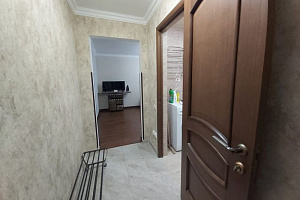 Квартиры Абхазии 2-комнатные, 2х-комнатная Гочуа 15 кв 22 2х-комнатная - снять