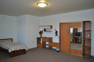 Гостиницы Кургана с сауной, "На Щорса" с сауной - фото