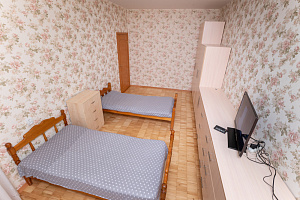 Квартиры Архангельска на неделю, 3х-комнатная Попова 26 на неделю