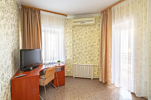 &quot;На Бестужева&quot; 3х-комнатная квартира во Владивостоке фото 2